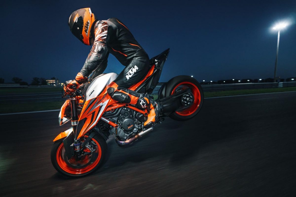 KTM 1290 Super Duke R 2022