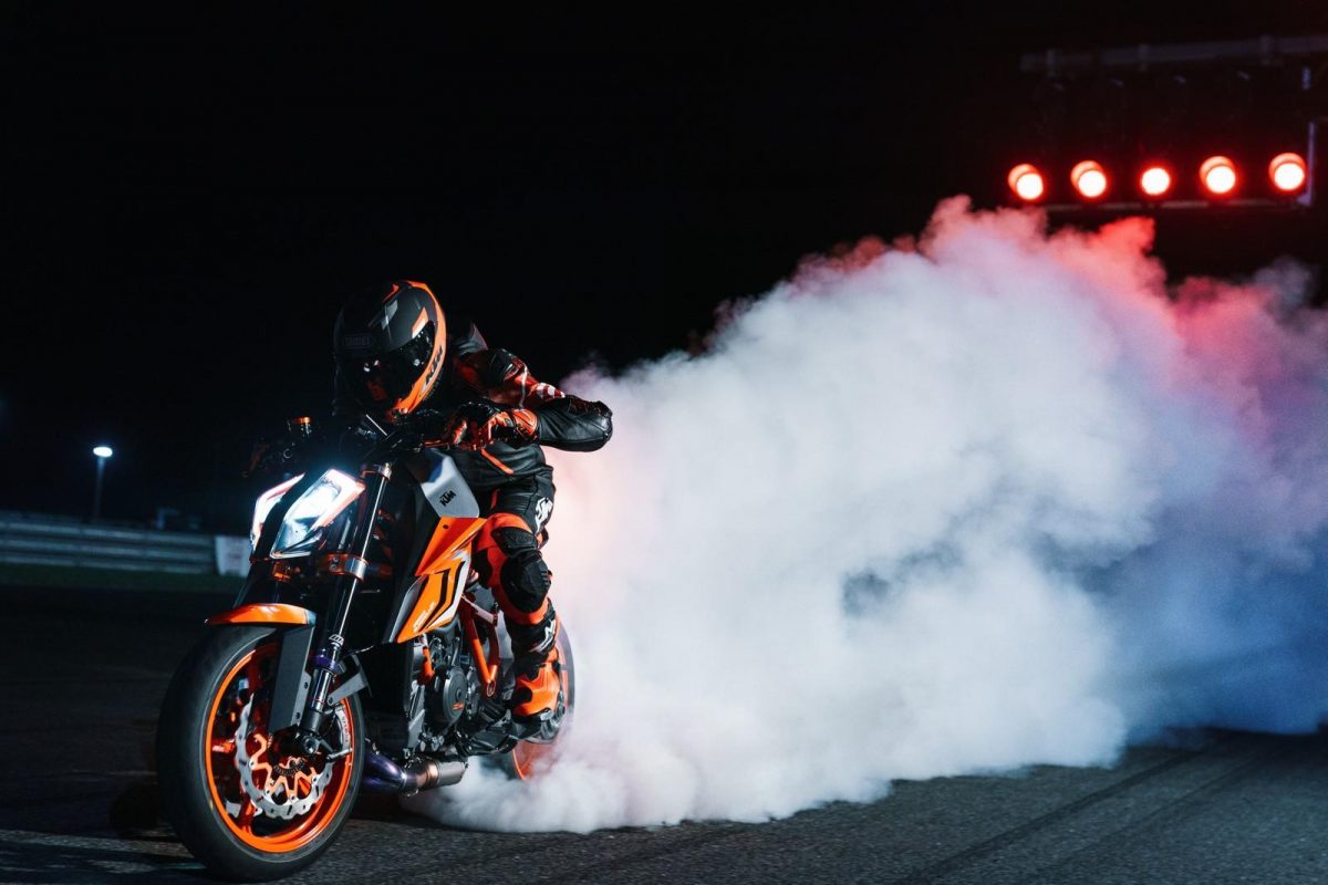 KTM 1290 Super Duke R 2022