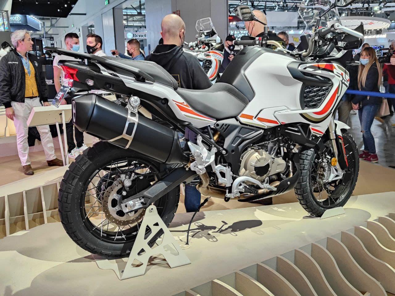 MV Agusta Lucky Explorer 5.5 Live Eicma