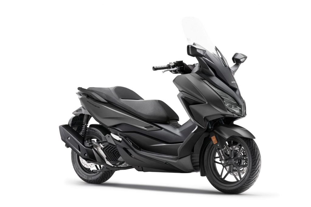 Honda Forza 125 2022: temperamento sportivo e caratteristiche GT