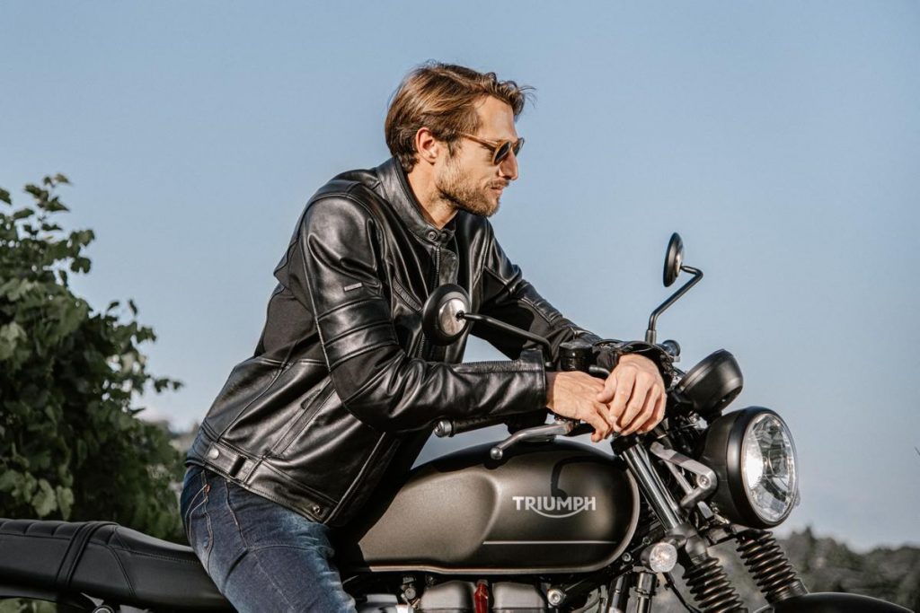 Hevik abbigliamento moto 2022: le nuove giacche da moto e da scooter
