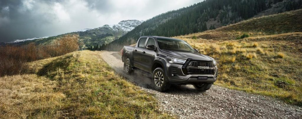 Toyota Hilux GR Sport 2022: prestazioni senza compromessi