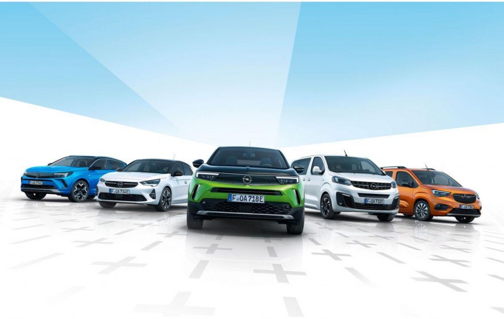 Opel gamma elettrica 2022: Combo Life, Vivaro Combi e Zafira Life