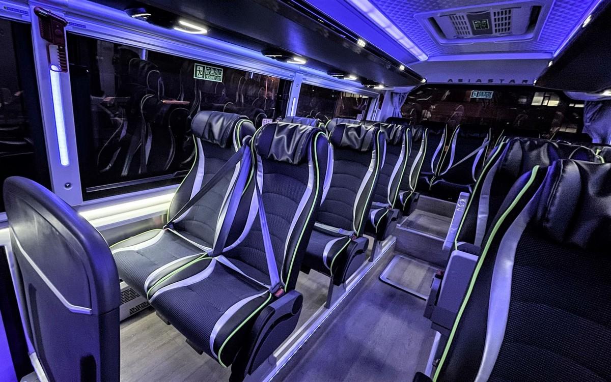 Autobus Asiastar X9-3