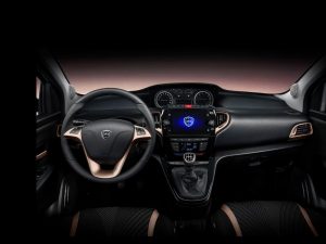 Lancia Ypsilon Alberta Ferretti 2022 (4)