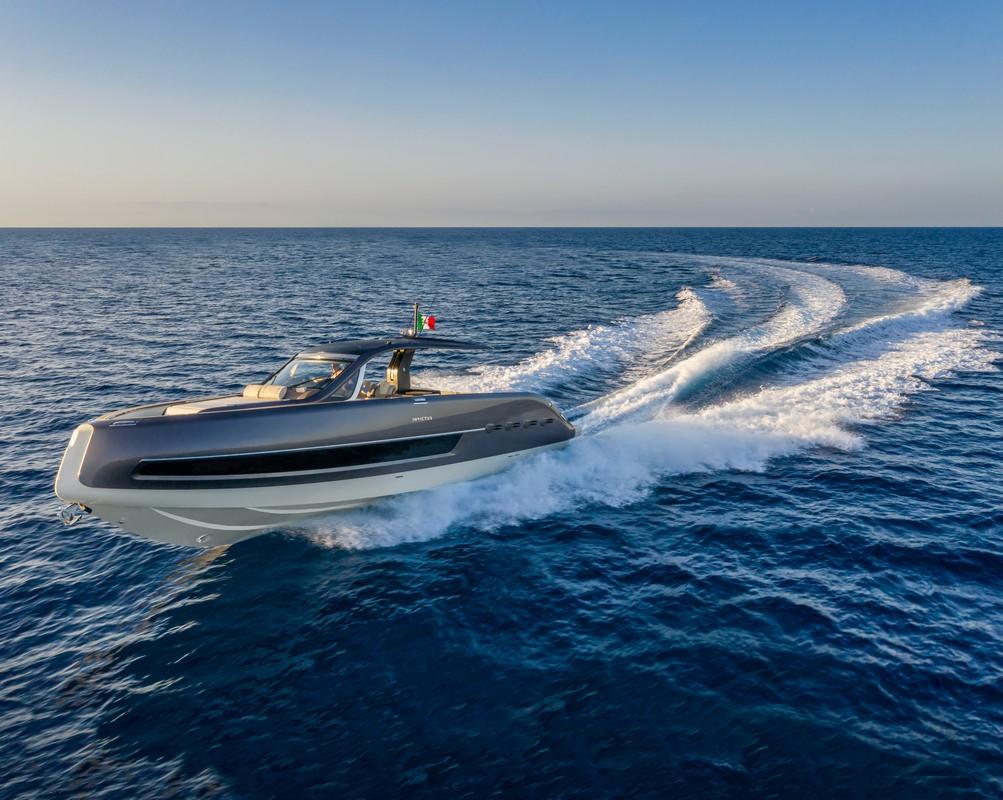 Miami International Boat Show 2022 Invictus Yacht: il debutto di GT280S e TT460