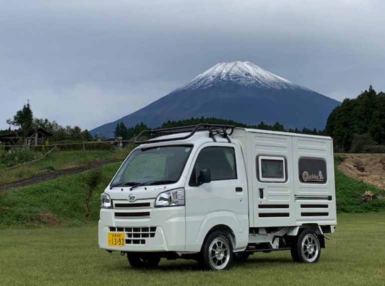 Mishima Quokka è il micro-camper che diventa una capanna di legno