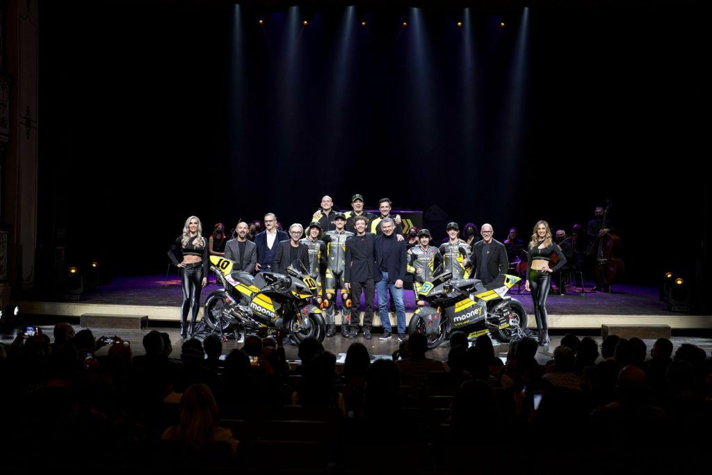 Valentino Rossi presenta il suo Team Mooney VR46 Racing [Video]