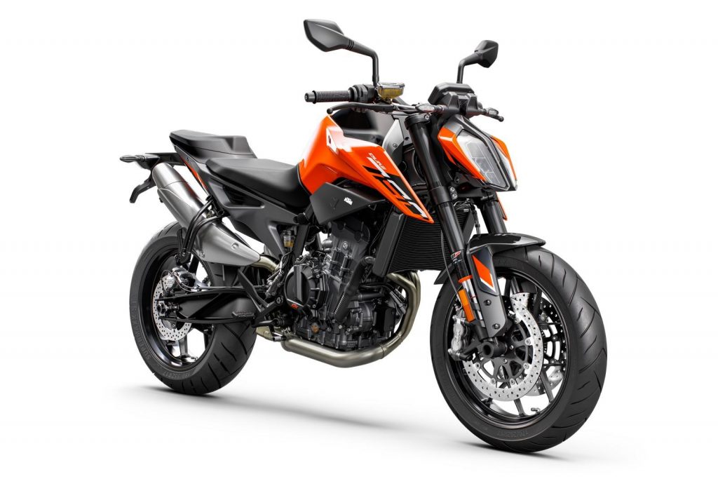 KTM 790 Duke 2022: la naked divertente con ottimo rapporto peso/potenza