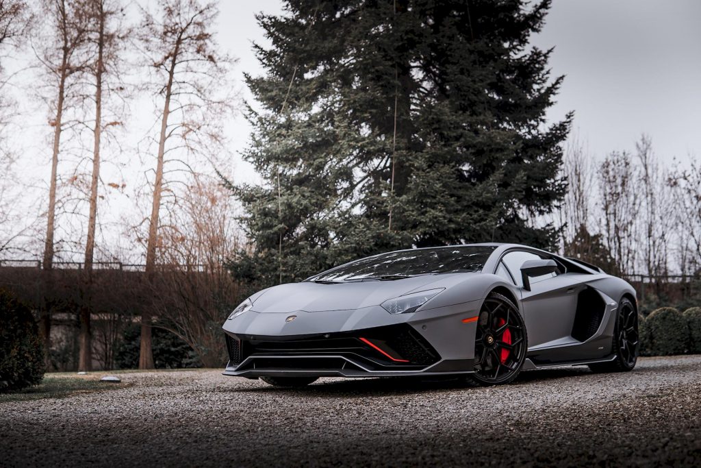 Lamborghini ha venduto l’ultima auto puramente endotermica