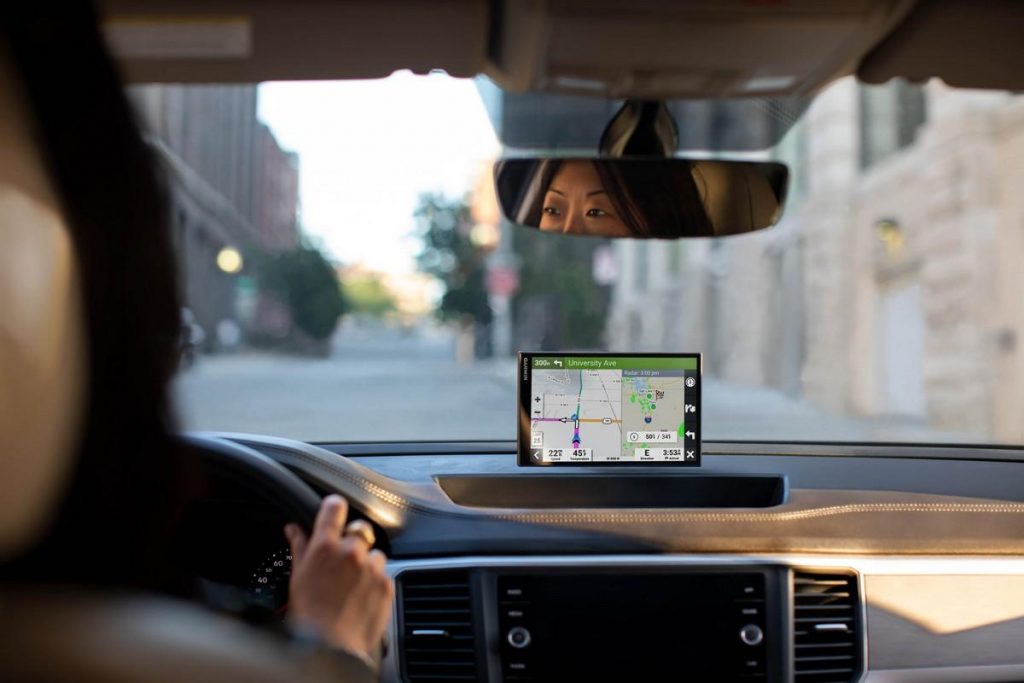 Assistenza e sicurezza alla guida: i navigatori DriveSmart e le compatte Dash Cam di Garmin