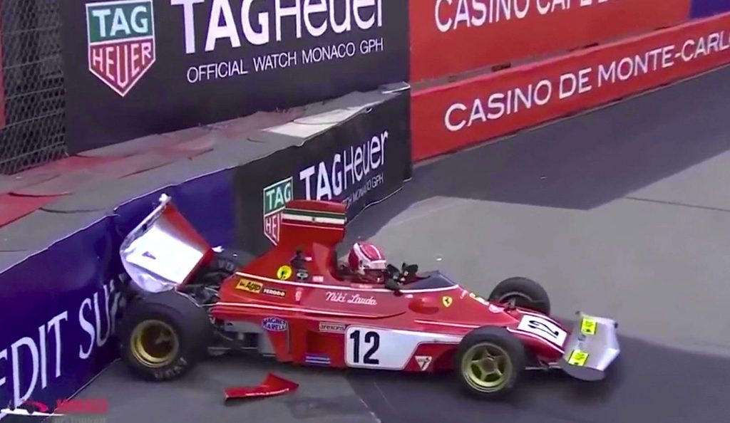 Leclerc perde i freni e si schianta con la Ferrari 312B3 di Lauda a Monaco