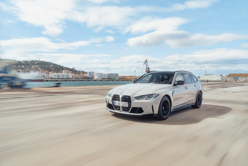 BMW M3 Touring: sportività e carattere deciso
