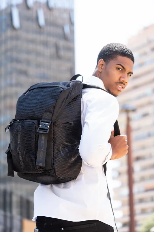 Pitti Uomo Giugno 2022 Momodesign