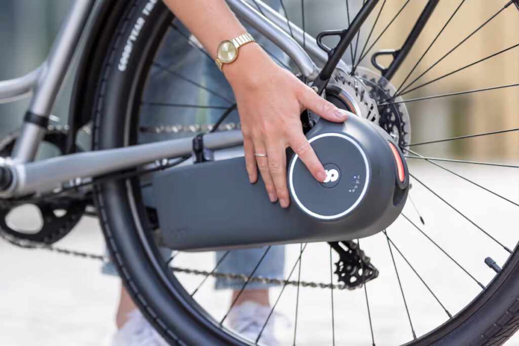 Arriva il motorino DiskDrive, idea geniale per trasformare le bici in e-bike