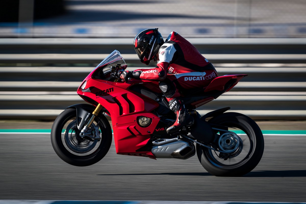 Ducati Panigale V4 2023