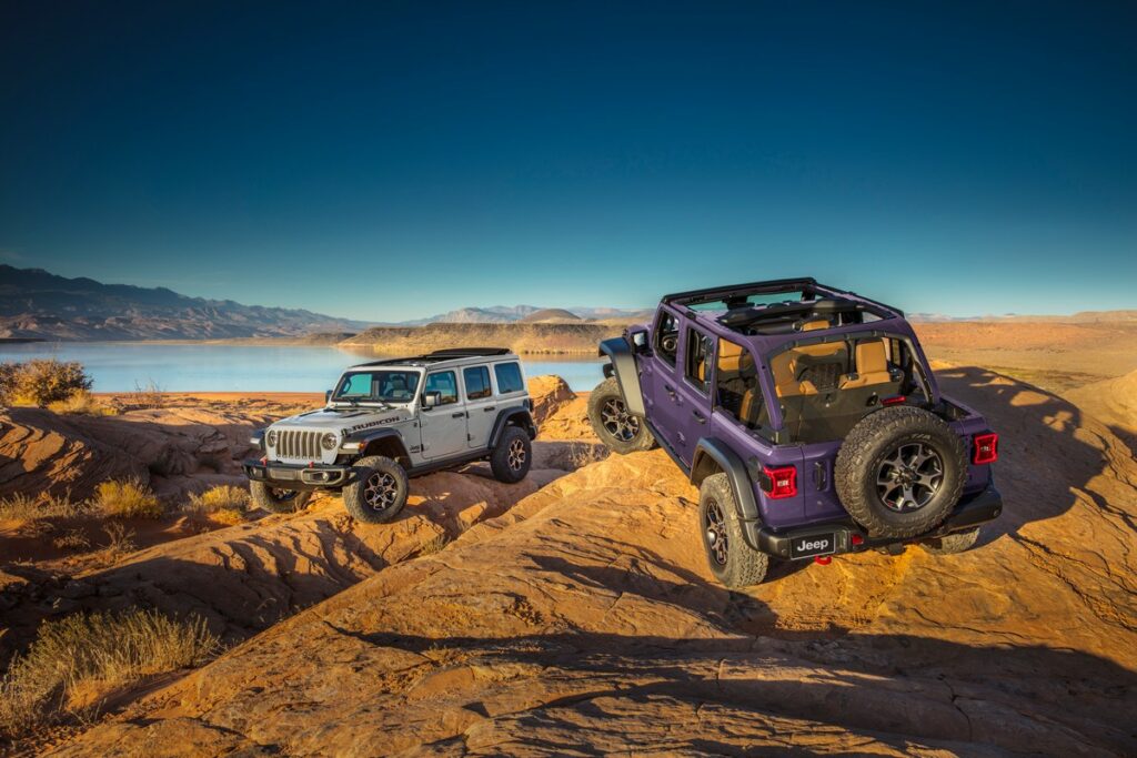 Jeep Wrangler 4xe 2023: la gamma si arricchisce di due nuove livree