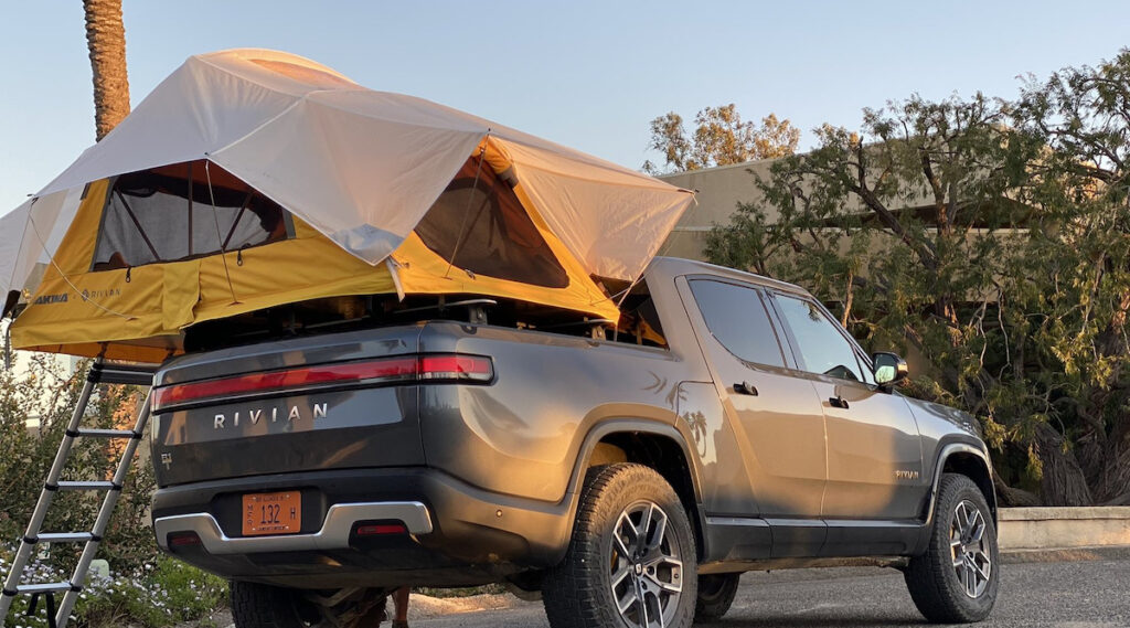 rivian r1t camp model