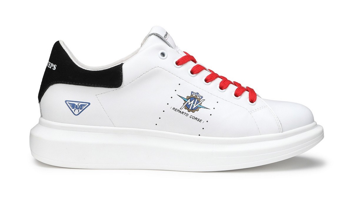 Docksteps MV Agusta Forward la capsule collection di sneaker
