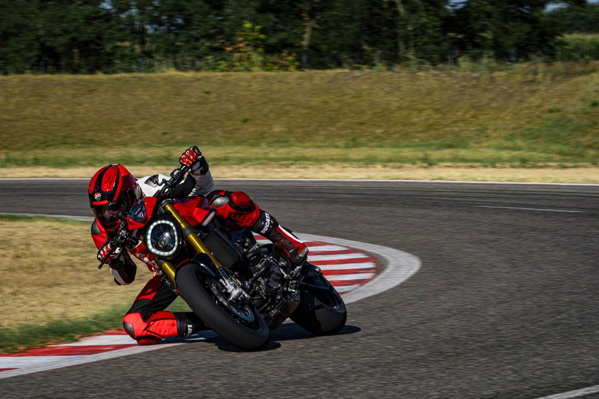 Ducati Monster SP 2023