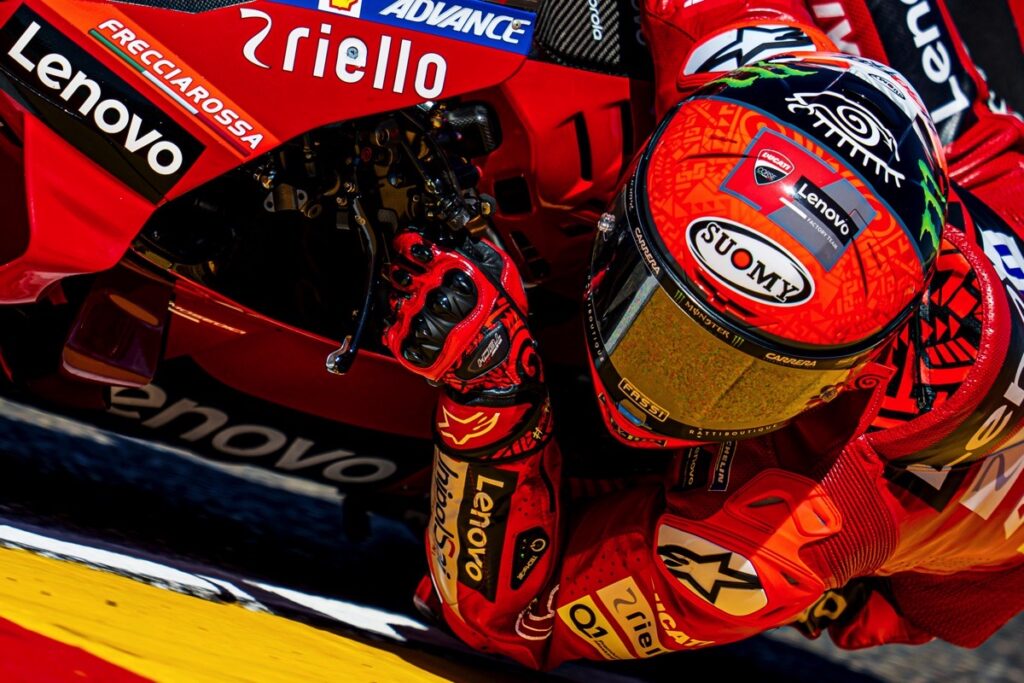 Orari gara MotoGP oggi TV8 Aragon 2022 in diretta SKY e NOW