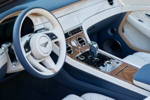 Bentley Mulliner Riviera Collection