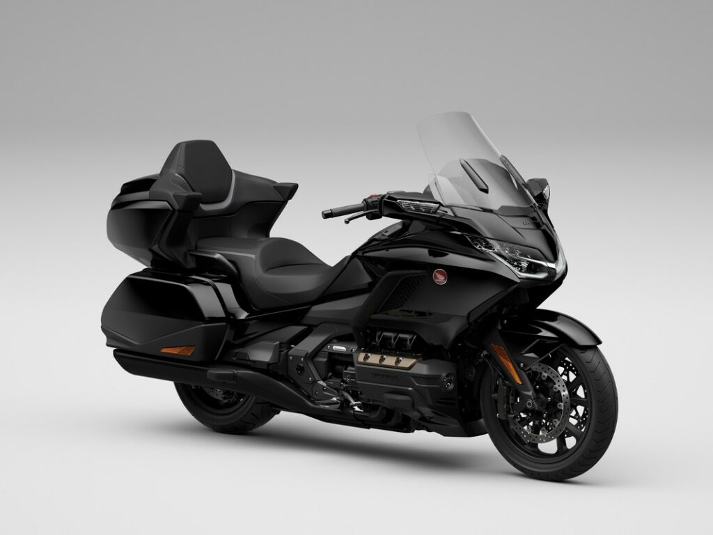 Honda GL1800 GOLD Wing e Tour 2023: la massima espressione del Gran Turismo