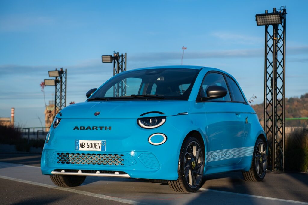 Abarth 500e Scorpionissima: la nuova serie limitata