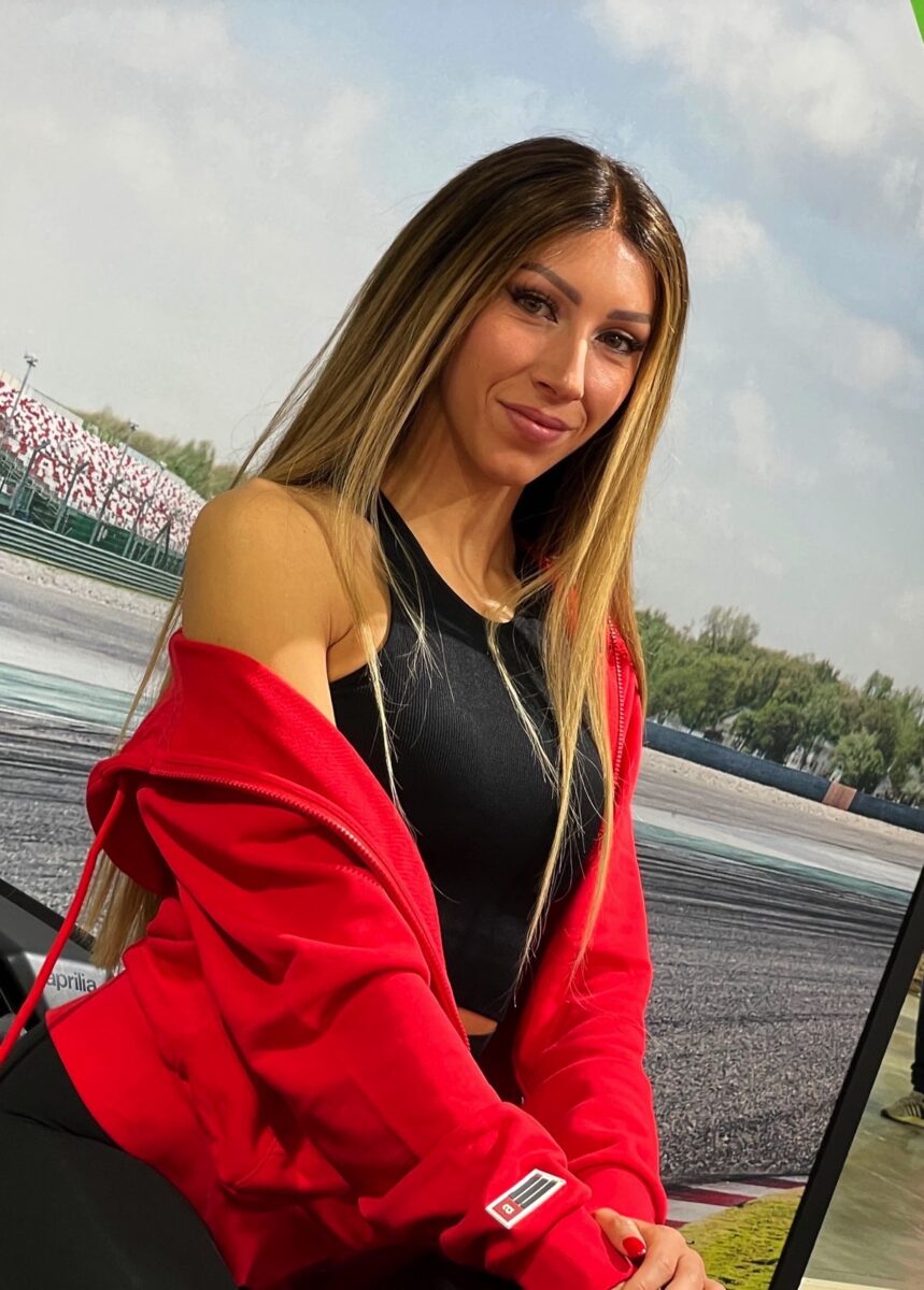 Eicma girls ragazze salone