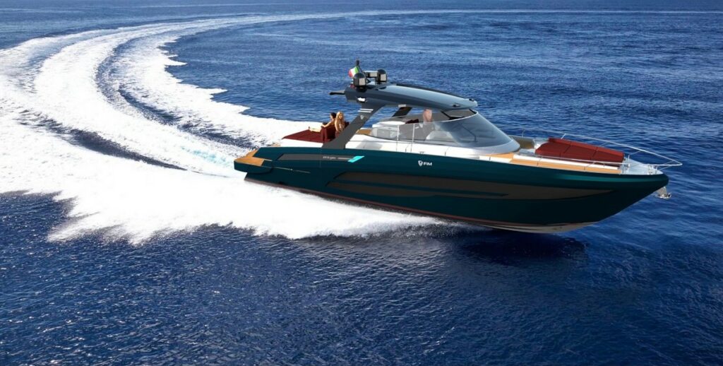 FIM 470 Regina: il nuovo yacht open sportivo