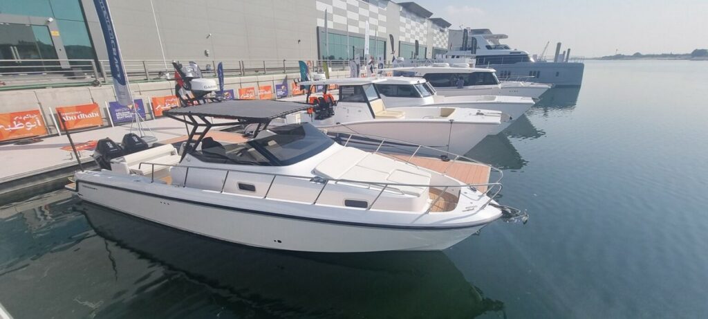 Gulf Craft Abu Dhabi International Boat Show 2022: Majesty 72 e Silvercraft 32 WA