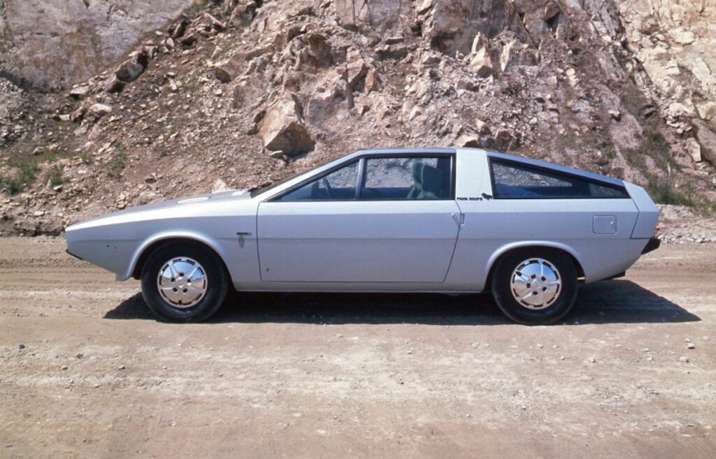 Hyundai torna a lavorare con Giugiaro sulla Pony Coupé Concept del 1974