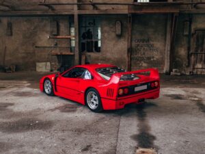 ferrari f40 back