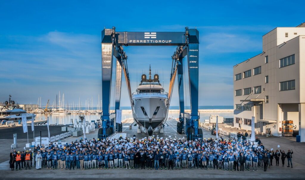 Custom Line Mega Yacht 2022: sei nuovi vari in meno di due mesi
