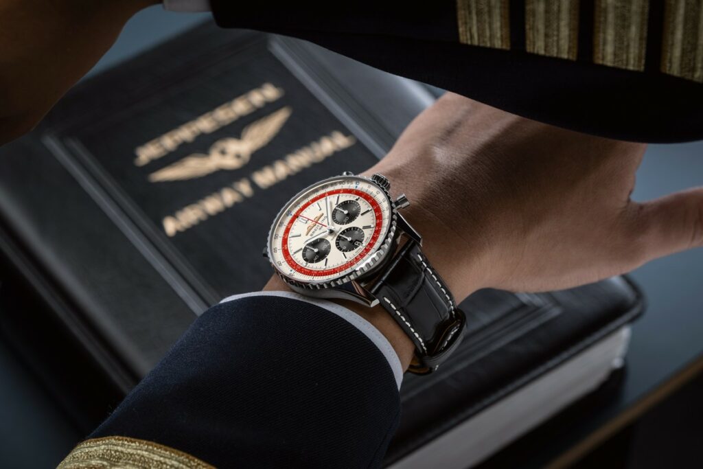 Breitling Navitimer B01 Chronograph 43 Boeing 747: l’orologio che celebra la “Regina dei cieli”