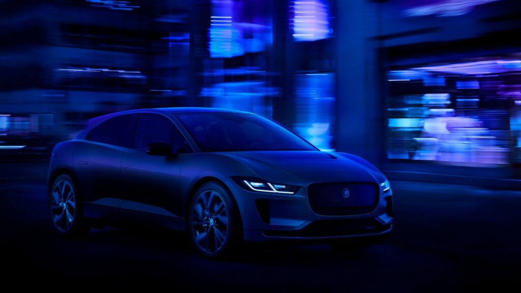 Jaguar I-Pace 2024 con un’autonomia di 470 km