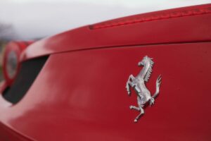 Logo Ferrari Posteriore