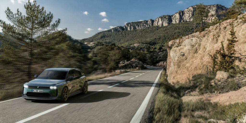 Vanwall Vandervell S: il marchio inglese torna con l’elettrica da 580 CV