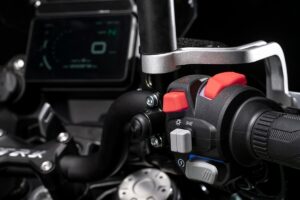 Benelli TRK 702 2023