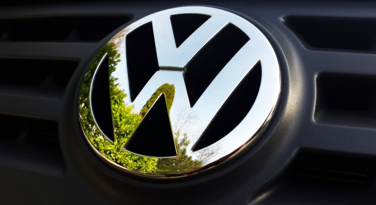 volkswagen logo