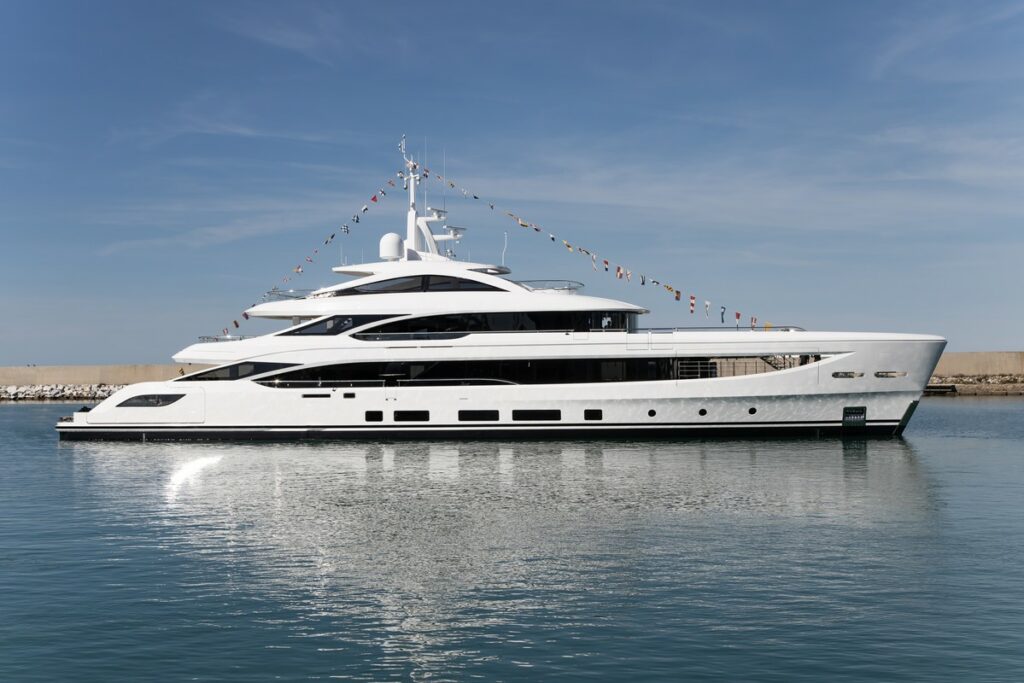 Benetti B.Now 50M Oasis Deck: varato il nuovo superyacht