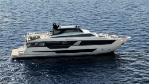 Ferretti Yachts 1000 Skydeck