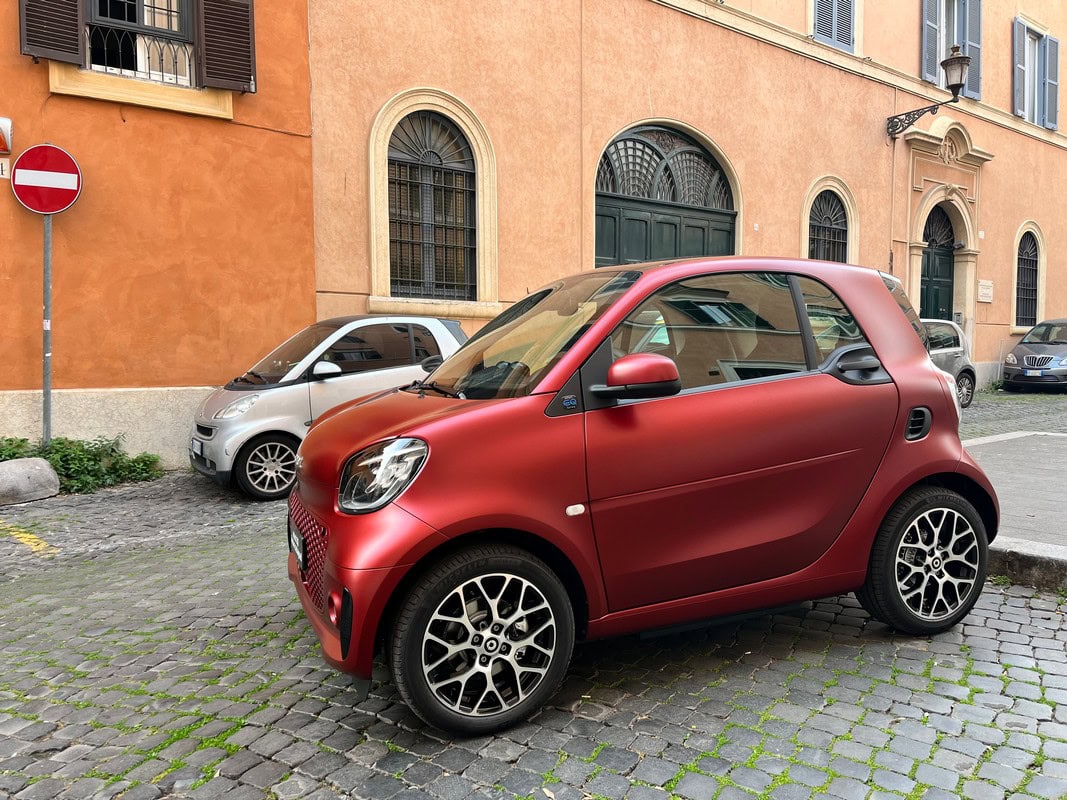 smart EQ fortwo racingred