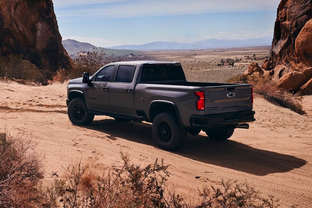 Chevrolet Silverado HD ZR2