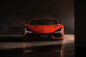 Lamborghini Revuelto