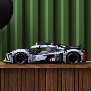 Lego Technic Peugeot 9X8 24h Le Mans (1)