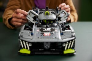 Lego Technic Peugeot 9X8 24h Le Mans
