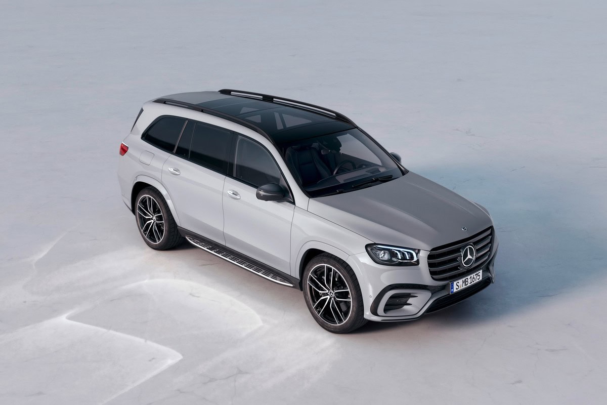 Mercedes GLS 2023 motori e caratteristiche