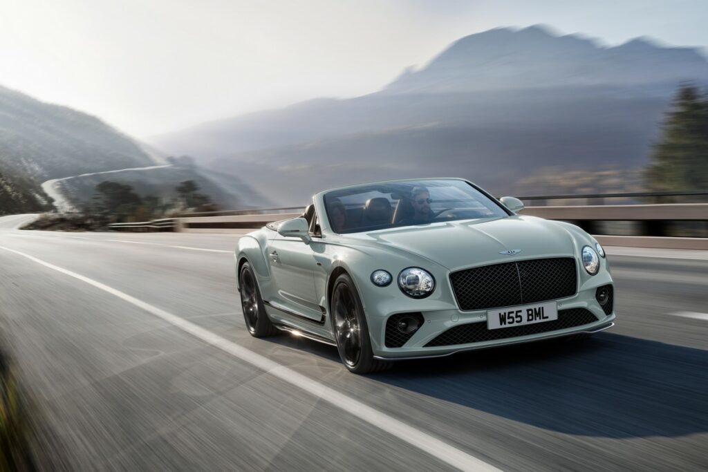 Bentley Speed Edition 12: l’edizione limitata celebra l’iconico propulsore W12