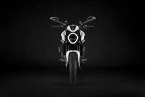 Ducati Monster 2024 (1)